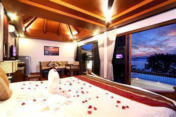 Byg Grand Beach Front & Sea View @ Panwa Beach Esterno foto